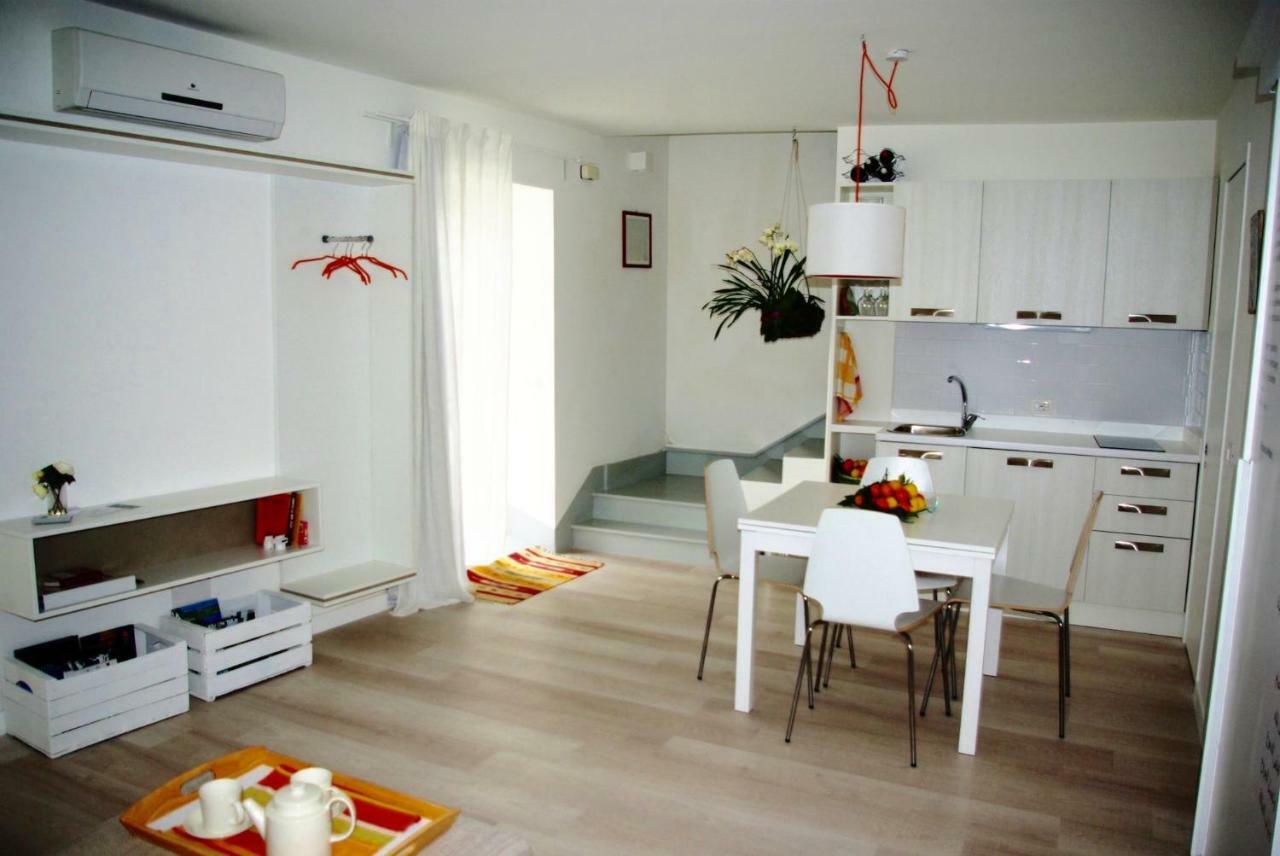 Community Rooms & Wine Favara Eksteriør bilde